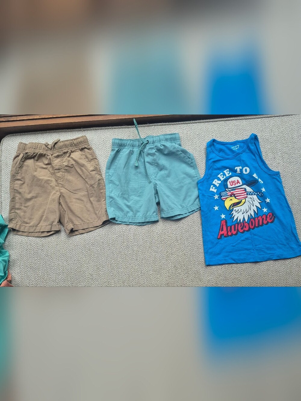 Boys Bundle 5t - Picture 2 of 3